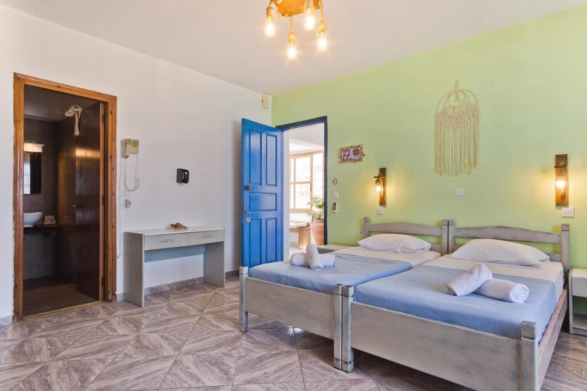 Aegean View Studios Lefkos  Room photo